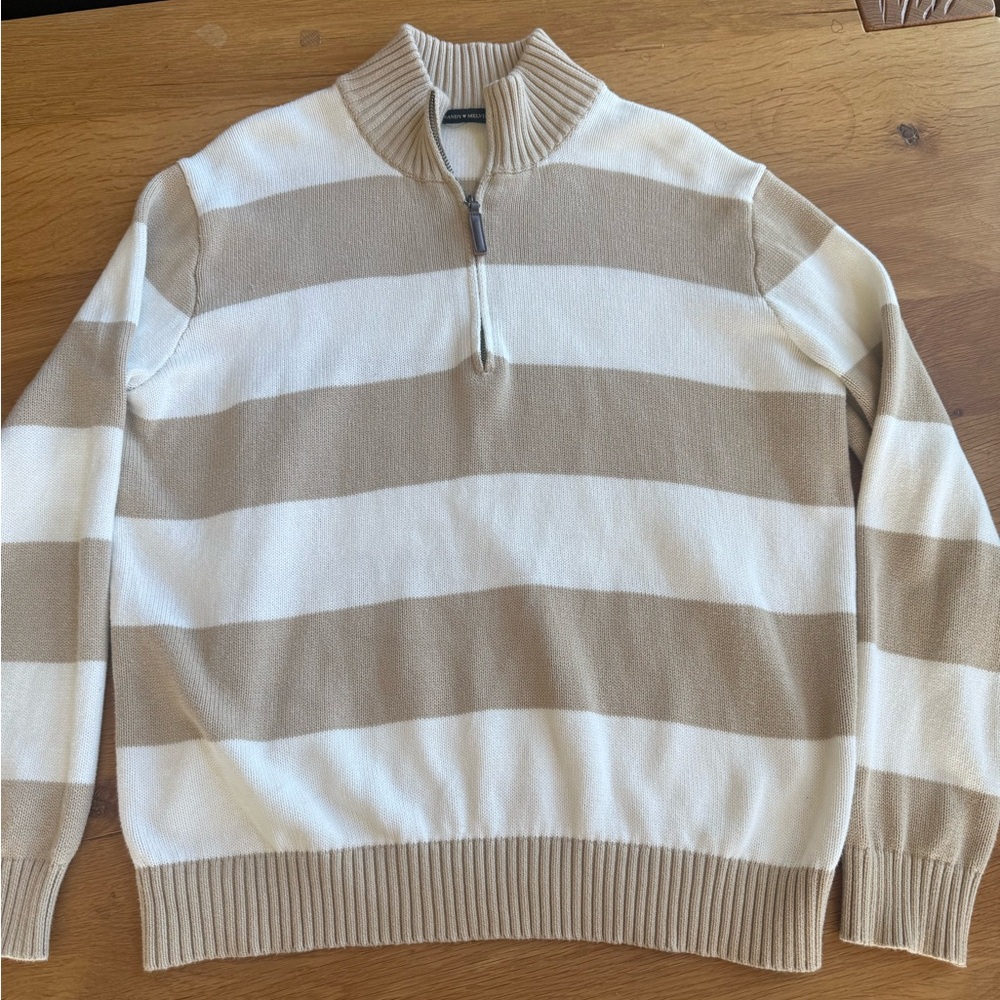 Brandy Melville Beige and White 1/4 Zip-Up Sweater